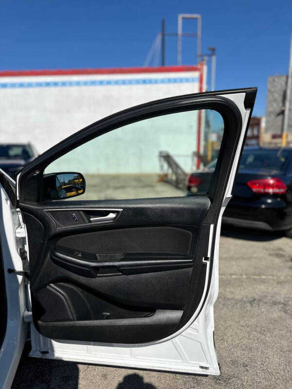 2015 Ford Edge SE