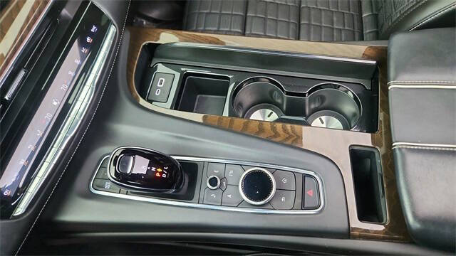 2023 Cadillac Escalade ESV Sport Platinum