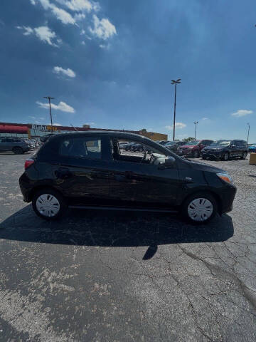 2024 Mitsubishi Mirage ES