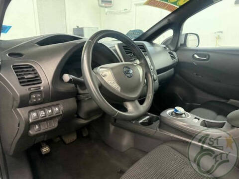2013 Nissan LEAF S