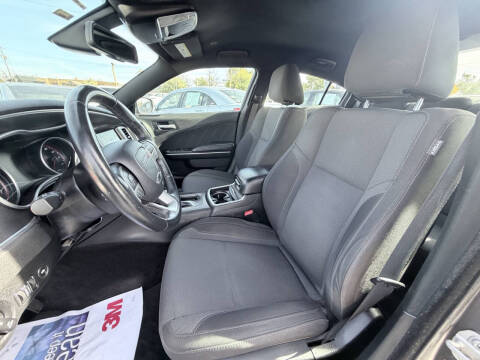 2017 Dodge Charger SXT