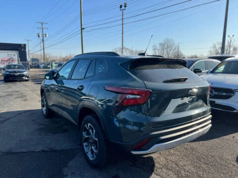 2025 Chevrolet Trax LT