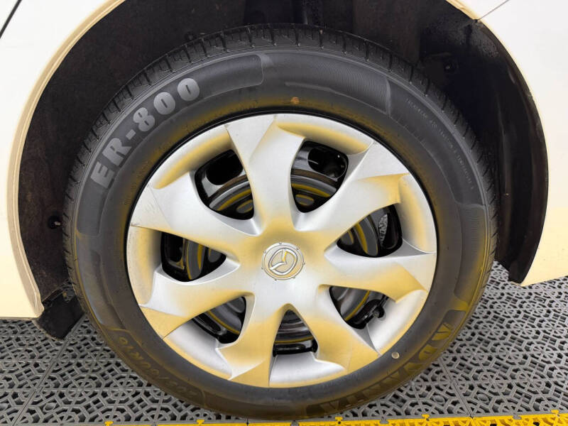 2014 Mazda MAZDA3 i Sport