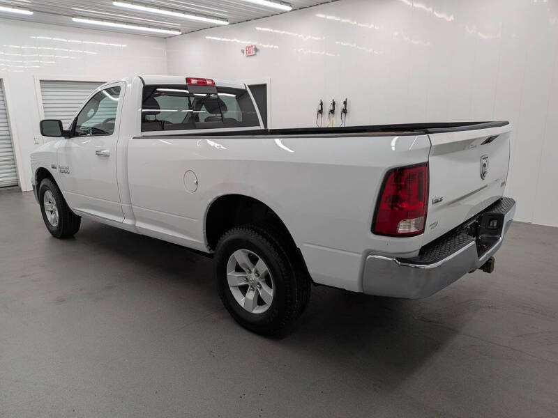 2016 RAM 1500 SLT