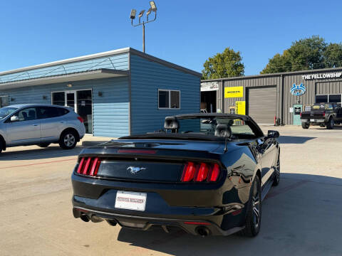 2017 Ford Mustang EcoBoost Premium