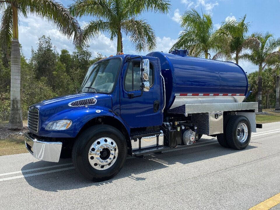 2015 Freightliner M2 106 for sale at City Truck Sales in Miami , FL