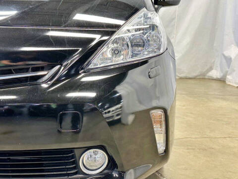 2012 Toyota Prius v