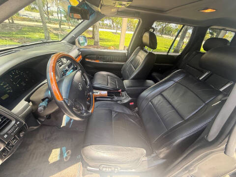 2003 Infiniti QX4