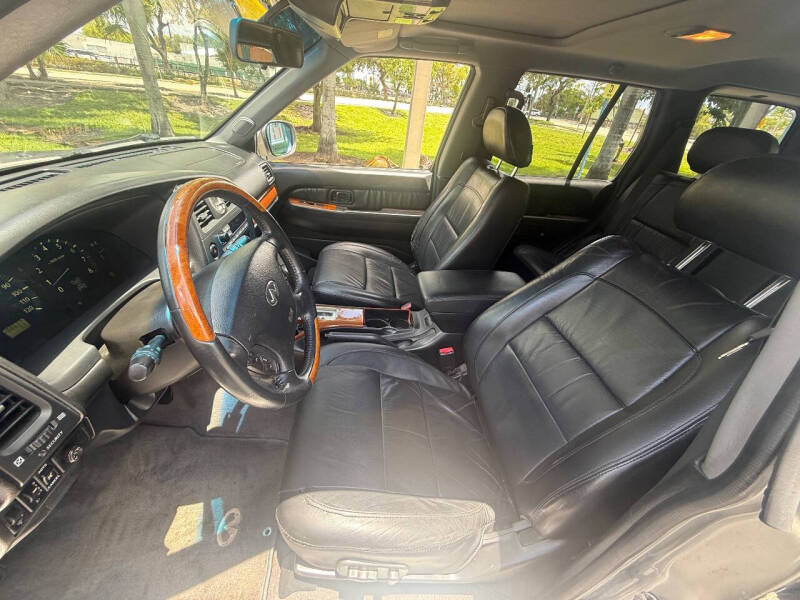 2003 Infiniti QX4