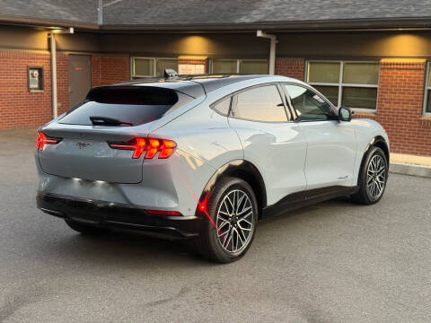 2024 Ford Mustang Mach-E Premium