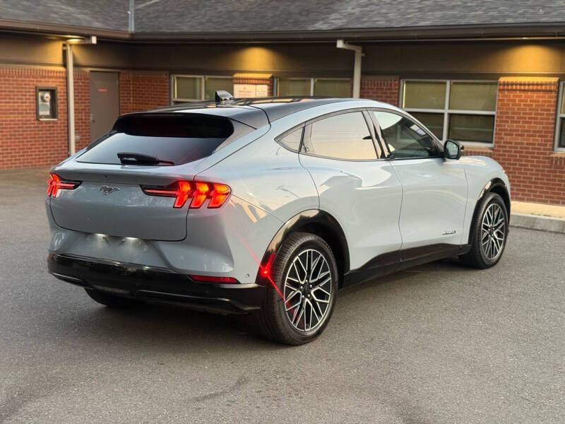 2024 Ford Mustang Mach-E Premium
