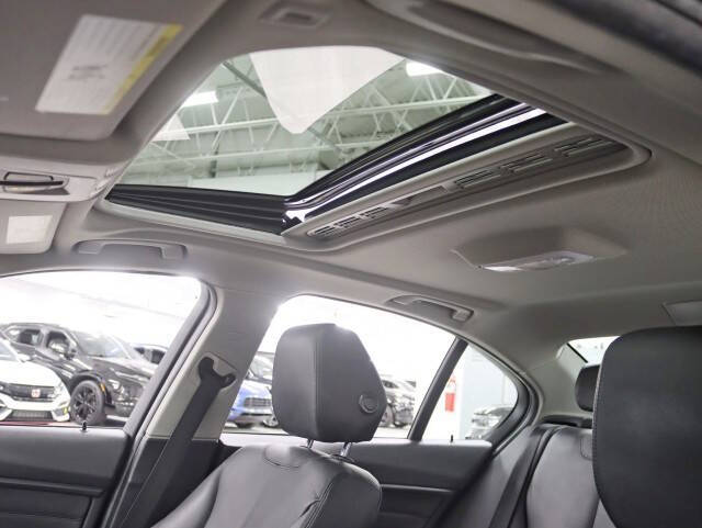 2015 BMW 3 Series 328i xDrive