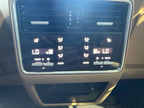 2022 Porsche Cayenne