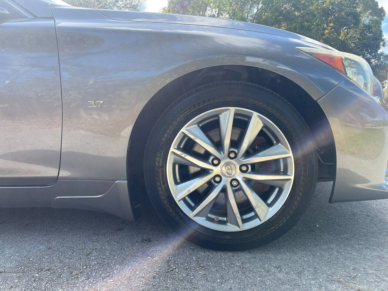2014 Infiniti Q50  - $13,878