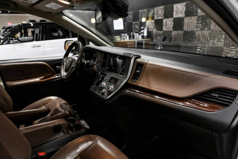 2019 Toyota Sienna