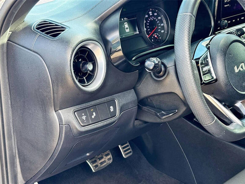 2024 Kia Forte GT-Line