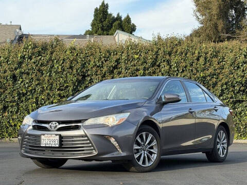 2016 Toyota Camry XLE