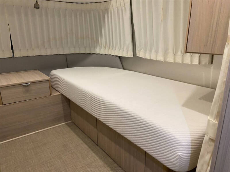 2018 Airstream GLOBETROTTER -