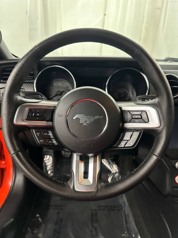 2015 Ford Mustang V6