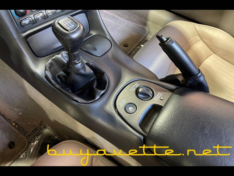 2003 Chevrolet Corvette