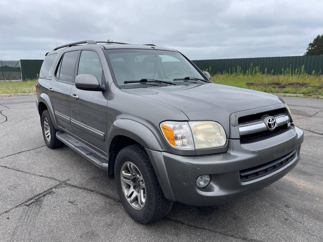 2005 Toyota Sequoia for sale at Twin Cities Auctions in Elk River, MN