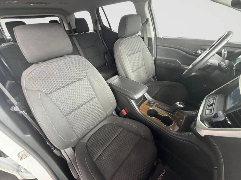 2019 GMC Acadia SLE-2