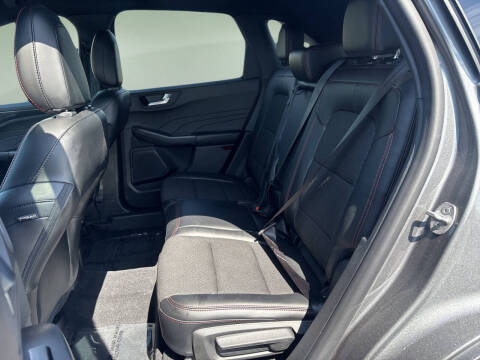 2023 Ford Escape ST-Line Select