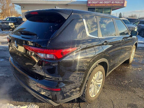 2023 Mitsubishi Outlander