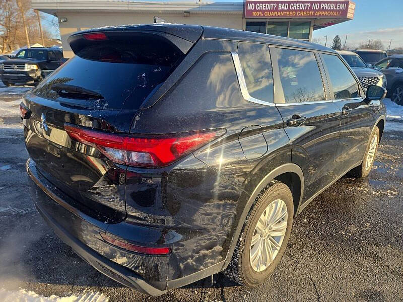 2023 Mitsubishi Outlander