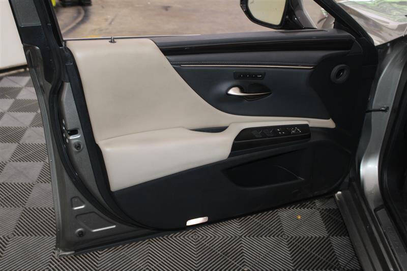 2020 Lexus ES 350