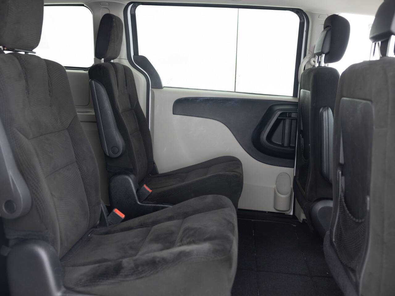 Used Car 2016 Dodge Grand Caravan  Se 4dr Mini Van For Sale Under $10,000 In Coal City, Illinois