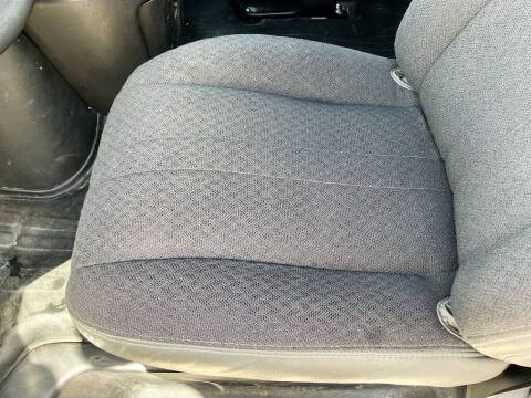 2024 Chevrolet Express 2500