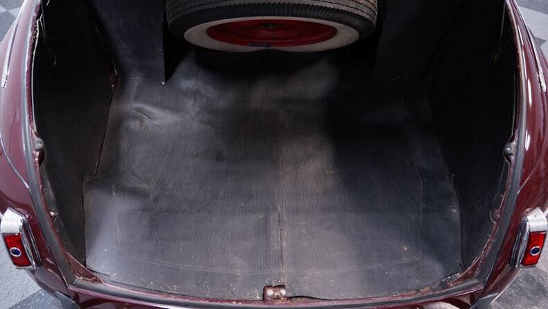 1941 Ford Super Deluxe