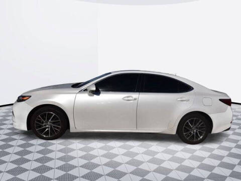 2016 Lexus ES 350