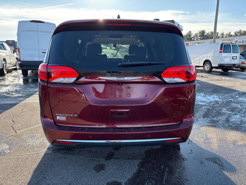 2018 Chrysler Pacifica Touring L