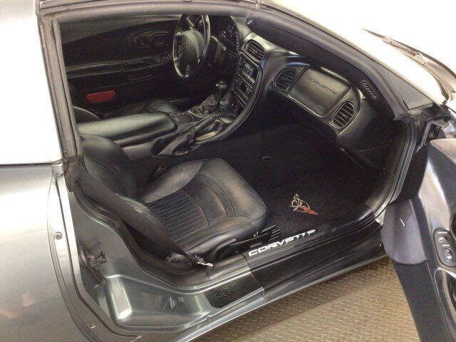 2003 Chevrolet Corvette