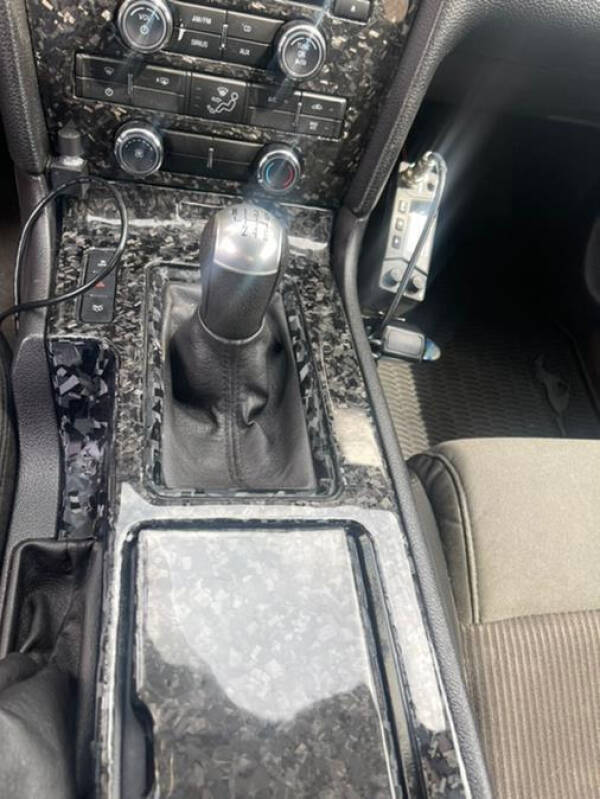 2013 Ford Mustang V6 Premium