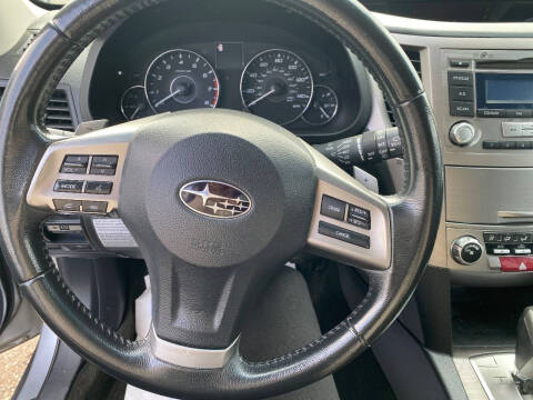 2012 Subaru Outback 2.5i Premium