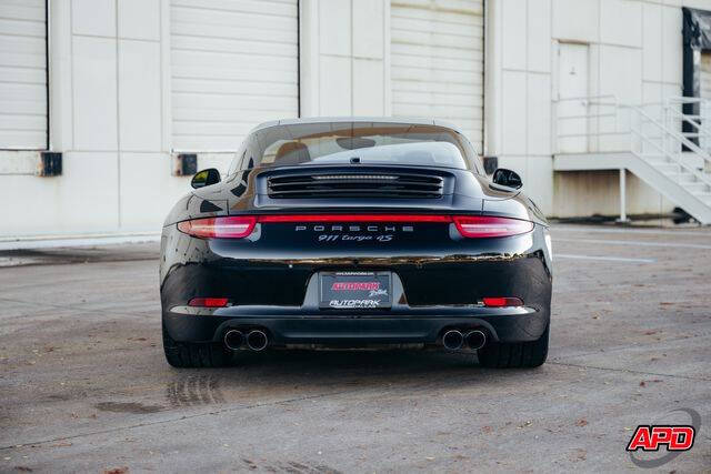 2016 Porsche 911 Targa 4S