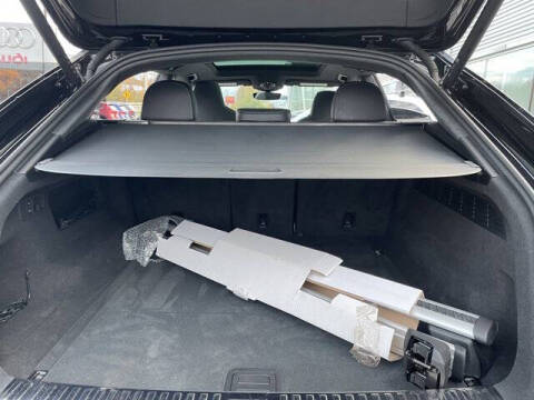 2023 Audi SQ8 4.0T quattro Prestige