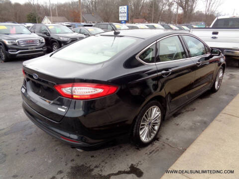 2014 Ford Fusion SE