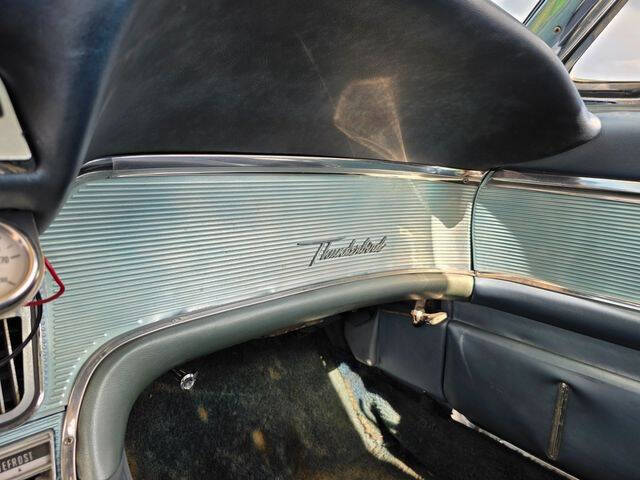 1963 Ford Thunderbird