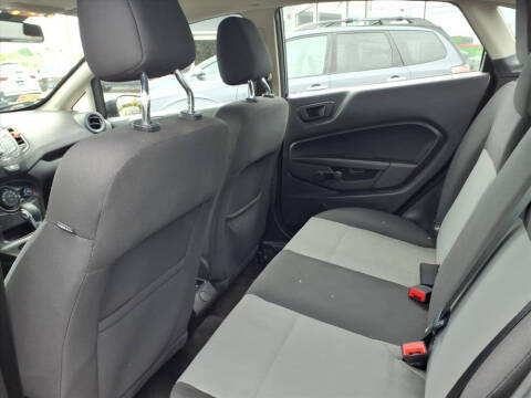 2016 Ford Fiesta S