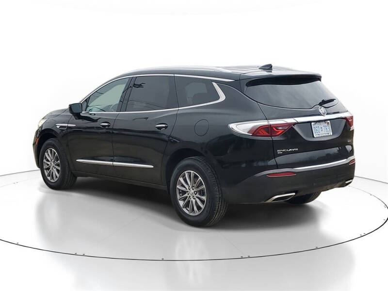 2023 Buick Enclave Essence