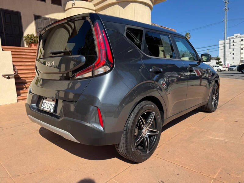 2023 Kia Soul LX