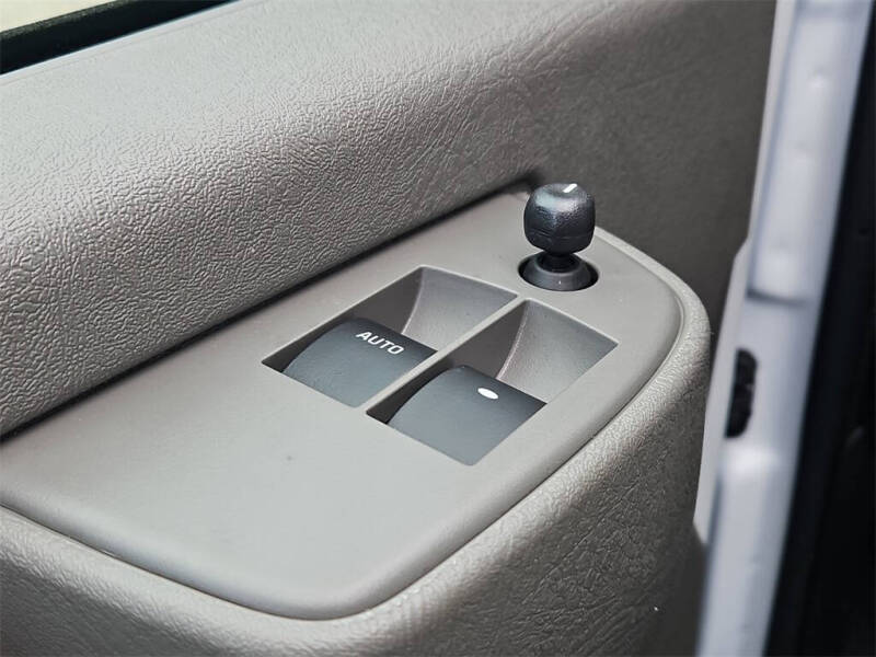 2025 Chevrolet Express 2500