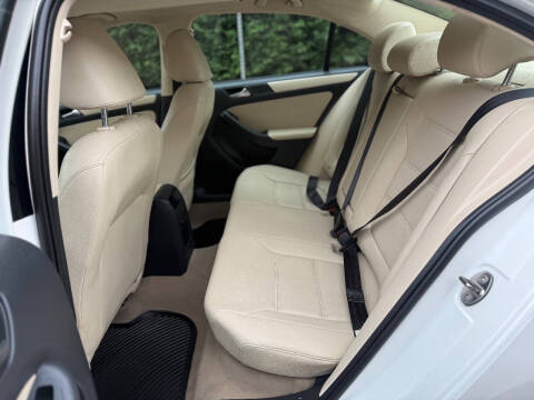 2012 Volkswagen Jetta SE PZEV