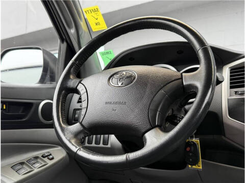 2006 Toyota Tacoma PreRunner V6