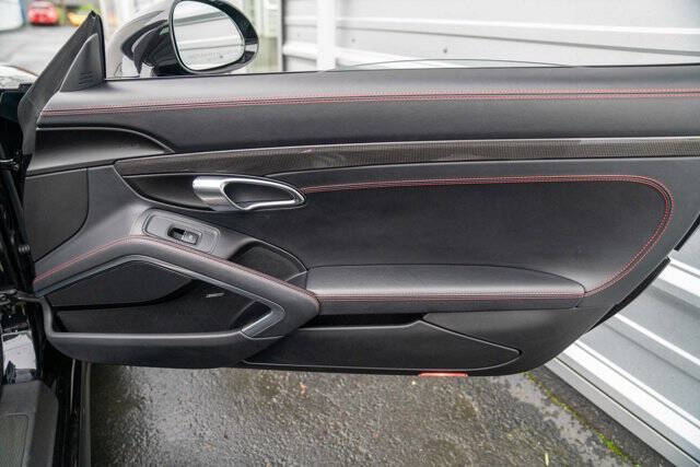 2018 Porsche 911 31
