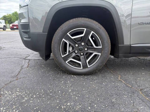 2026 Jeep Cherokee Laredo